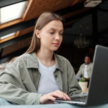 Online Depression Therapy with Medication in Delaware